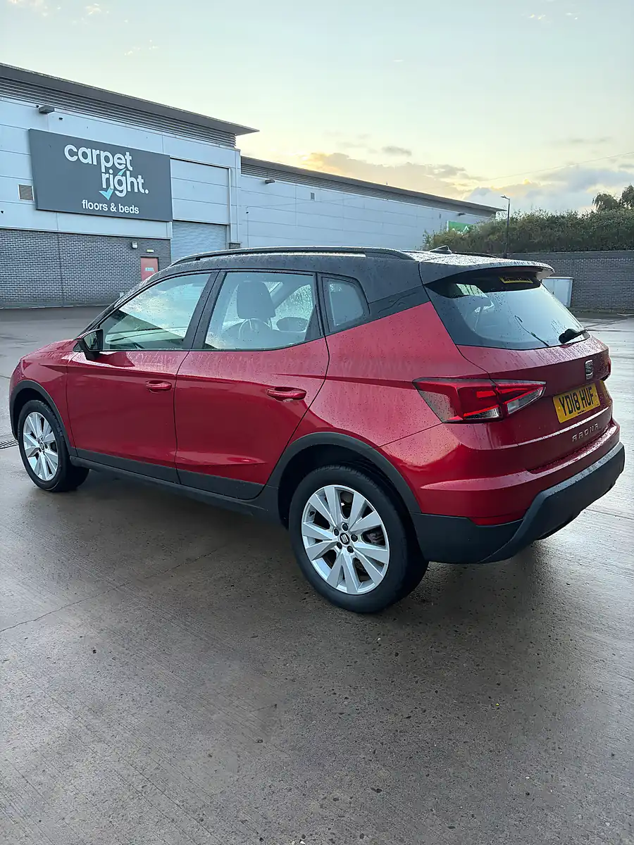 Used 2018 SEAT Arona Se Technology Lux Red - Interior and Exterior details 3