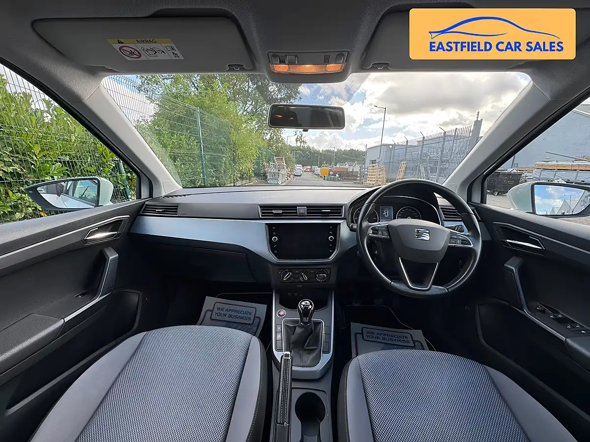 Used 2018 SEAT Arona Se Technology Lux White - Interior and Exterior details 3