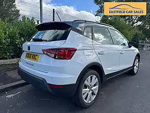 Used 2018 SEAT Arona Se Technology Lux White - Interior and Exterior details 4