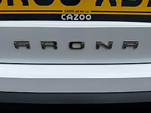 Used 2018 SEAT Arona Se Technology Lux White - Interior and Exterior details 19