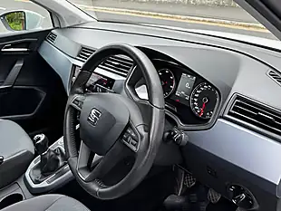 Used 2018 SEAT Arona Se Technology Lux White - Interior and Exterior details 6