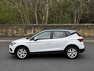Used 2018 SEAT Arona Se Technology Lux White - Interior and Exterior details 9