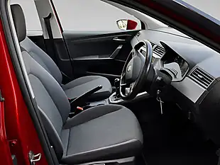 Used 2018 SEAT Arona Se Technology Red - Interior and Exterior details 2
