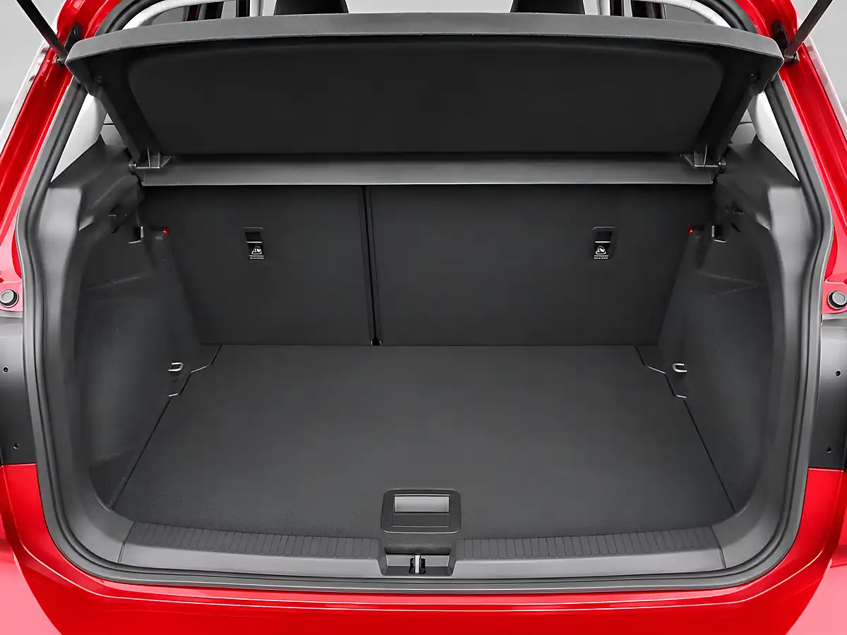 Used 2018 SEAT Arona Se Technology Red - Interior and Exterior details 8