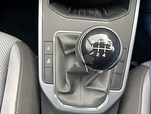 Used 2018 SEAT Arona Se Technology Red - Interior and Exterior details 16