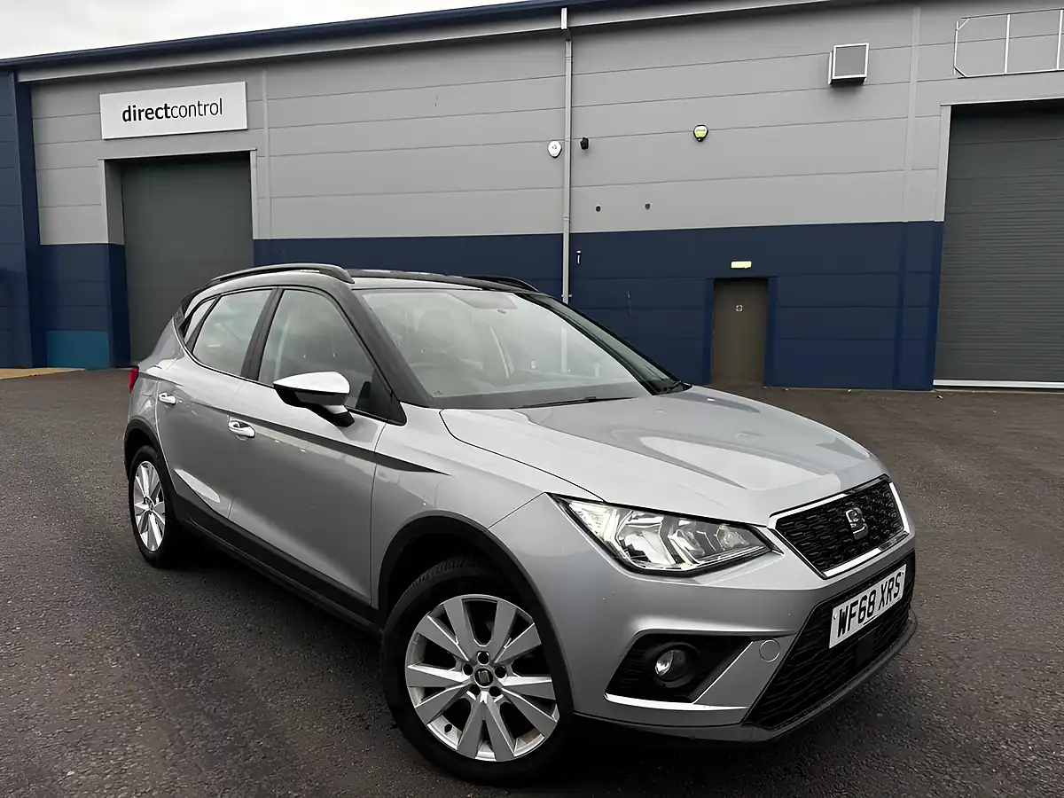 Used 2018 SEAT Arona Se Technology Silver - Front View