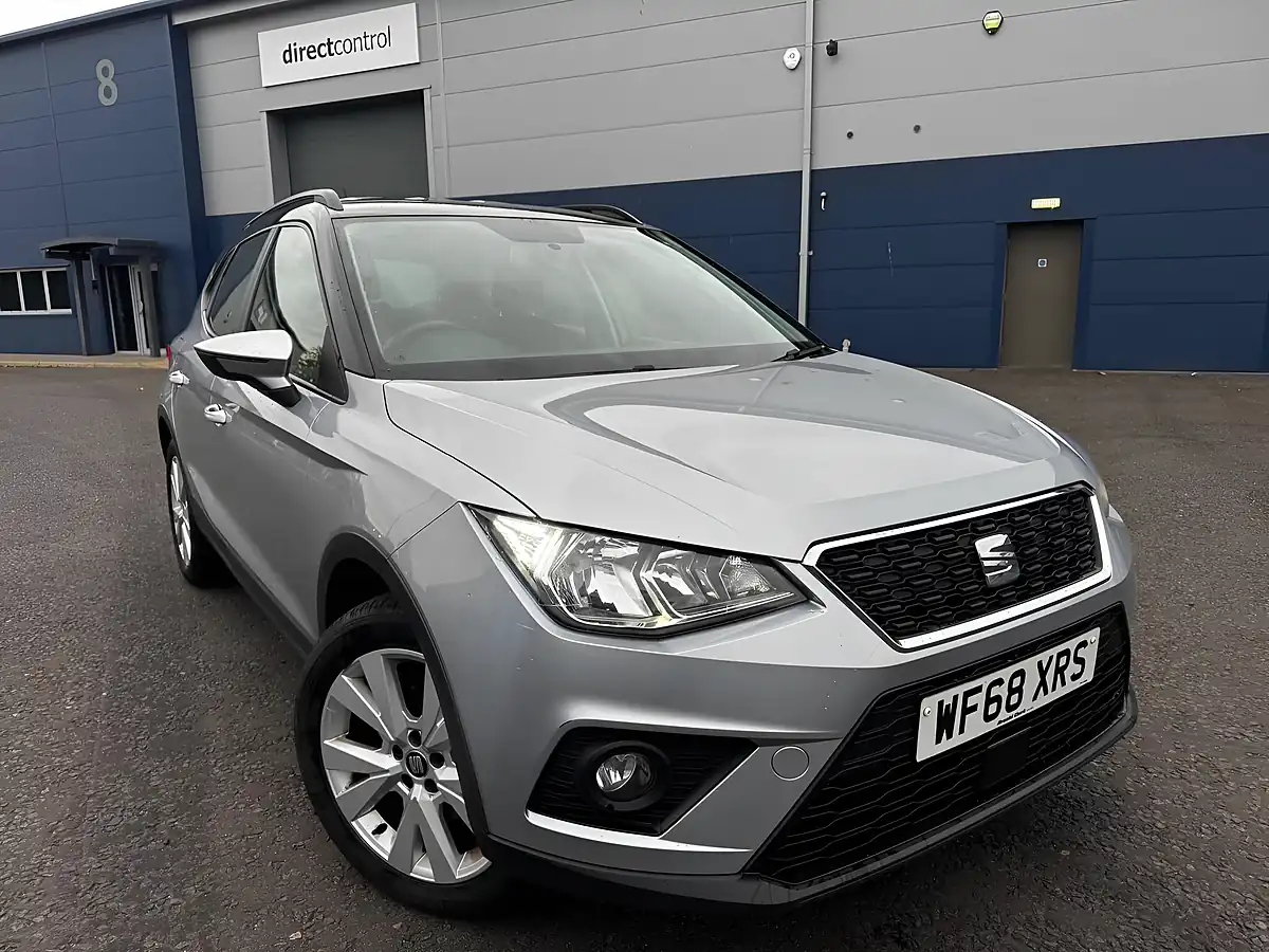 Used 2018 SEAT Arona Se Technology Silver - Interior and Exterior details 2