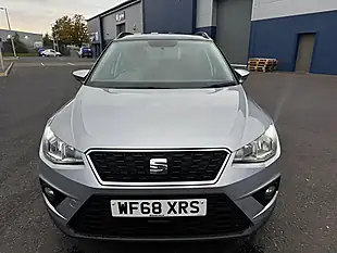 Used 2018 SEAT Arona Se Technology Silver - Interior and Exterior details 3