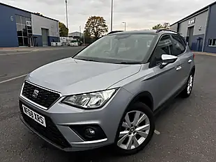 Used 2018 SEAT Arona Se Technology Silver - Interior and Exterior details 4