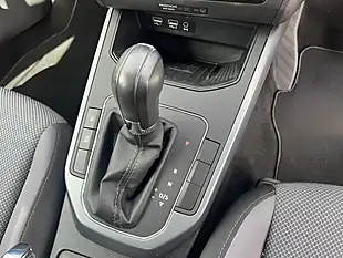 Used 2018 SEAT Arona Se Technology White - Interior and Exterior details 9