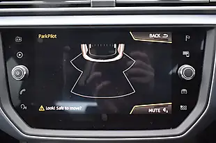 Used 2018 SEAT Arona Se Technology White - Interior and Exterior details 11
