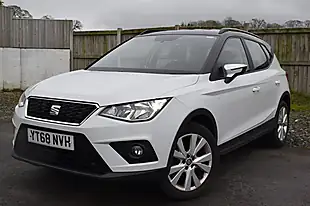 Used 2018 SEAT Arona Se Technology White - Interior and Exterior details 3