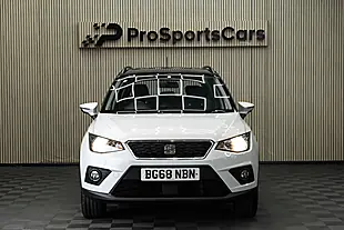 Used 2018 SEAT Arona Se Technology White - Interior and Exterior details 3