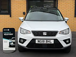 Used 2018 SEAT Arona Se White - Interior and Exterior details 6