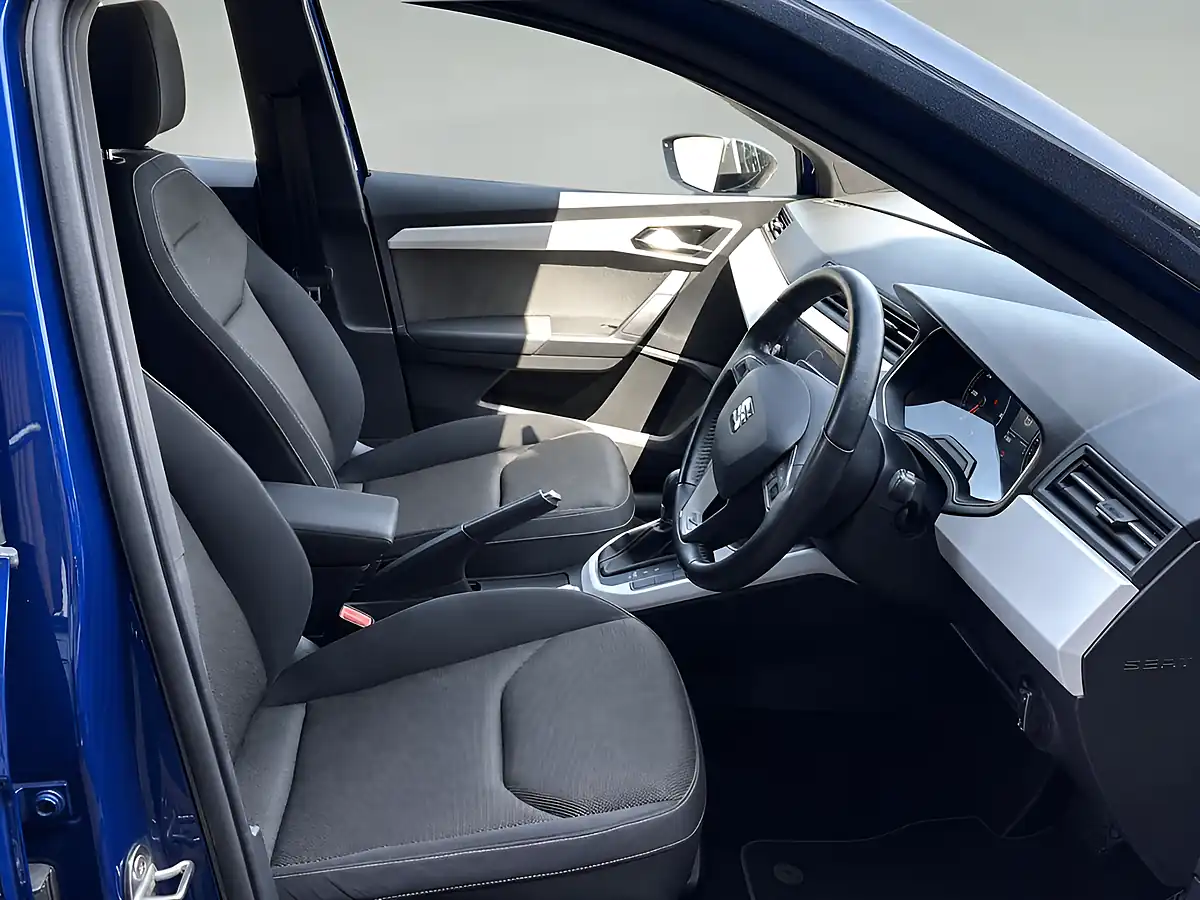 Used 2018 SEAT Arona Xcellence Blue - Interior and Exterior details 2