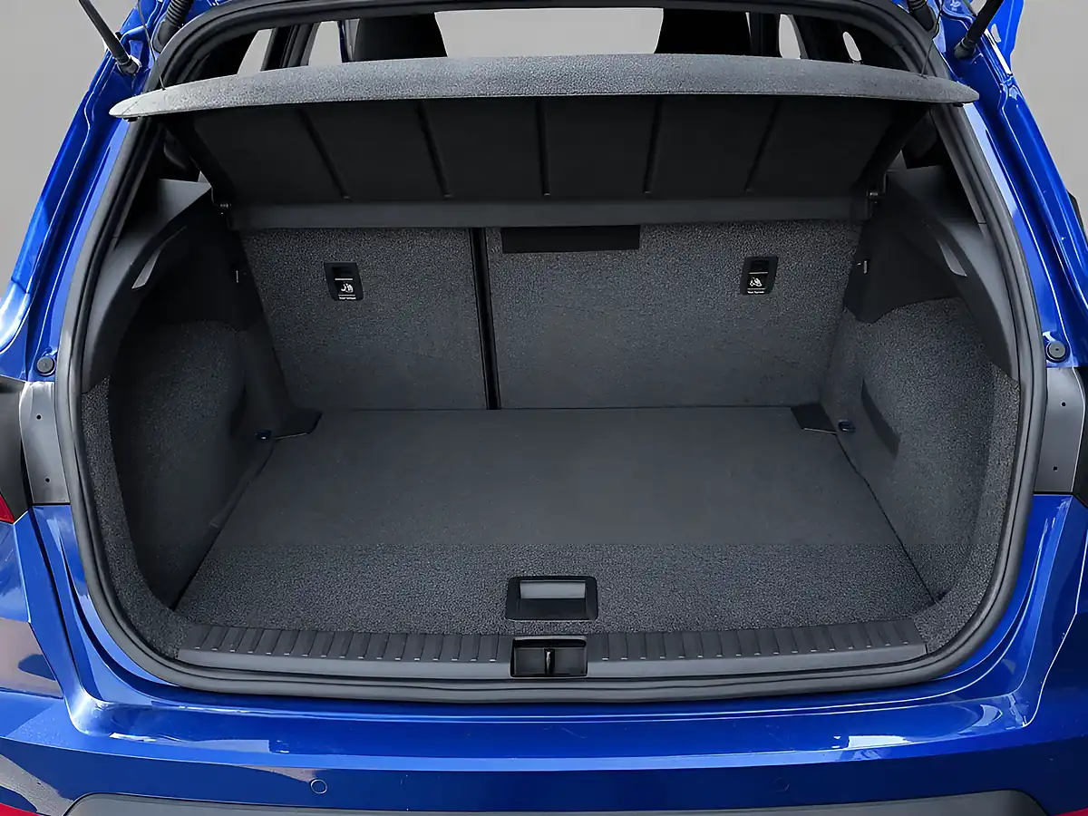 Used 2018 SEAT Arona Xcellence Blue - Interior and Exterior details 5