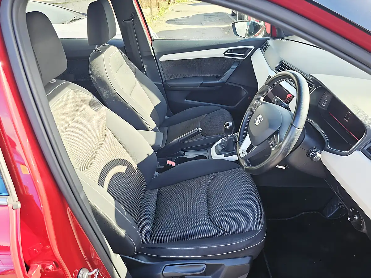 Used 2018 SEAT Arona Xcellence Lux - Interior and Exterior details 11