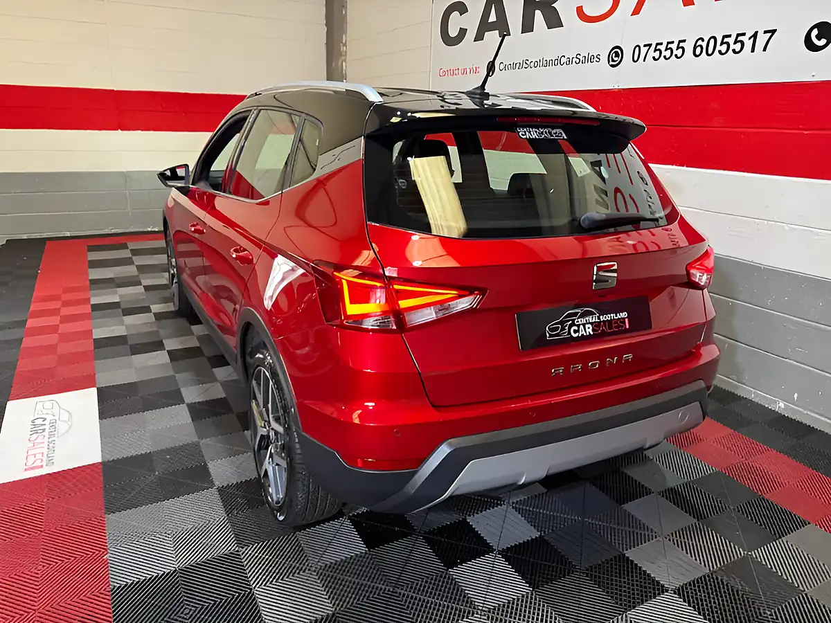 Used 2018 SEAT Arona Xcellence Lux Red - Interior and Exterior details 3