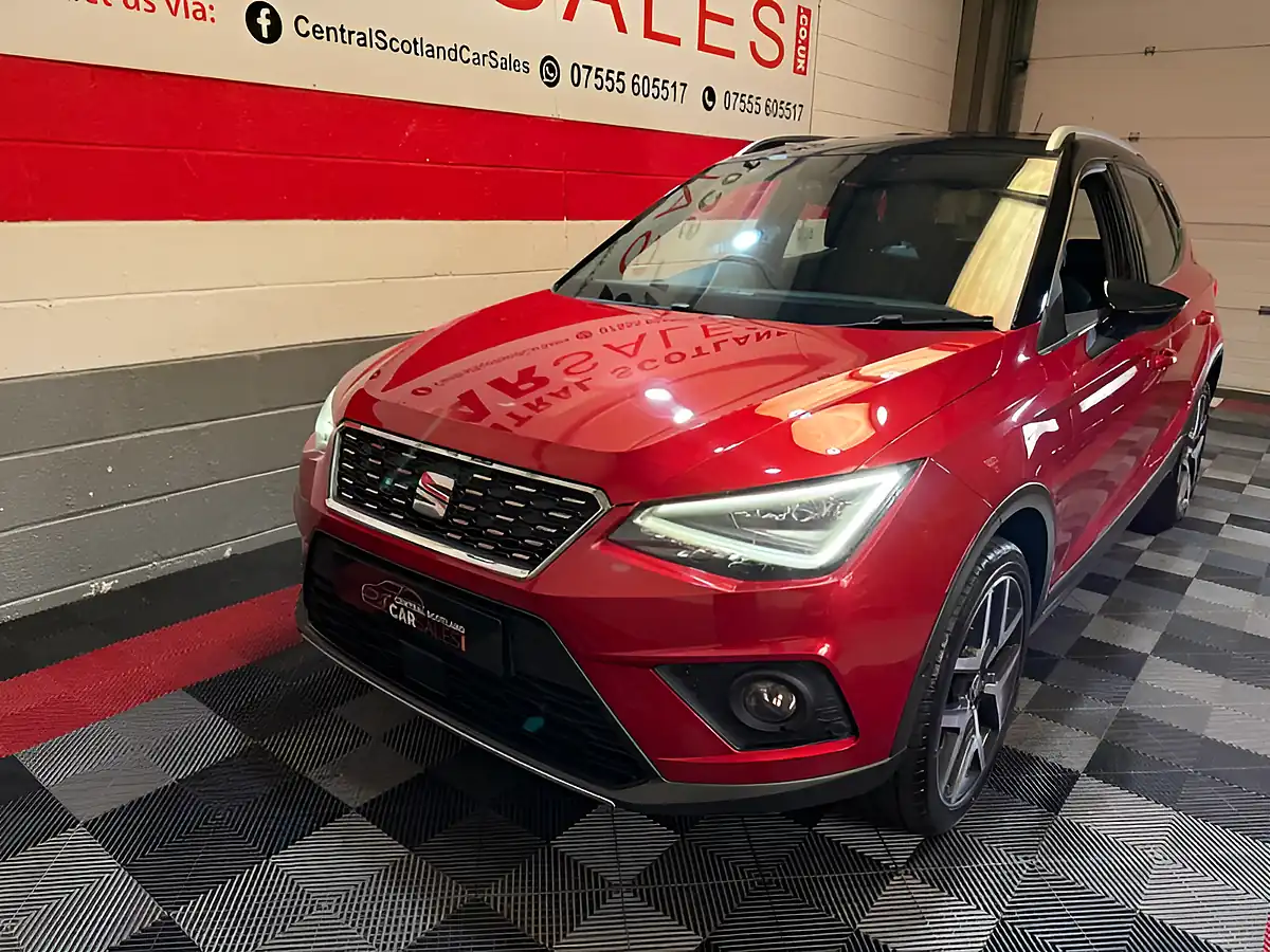 Used 2018 SEAT Arona Xcellence Lux Red - Interior and Exterior details 6