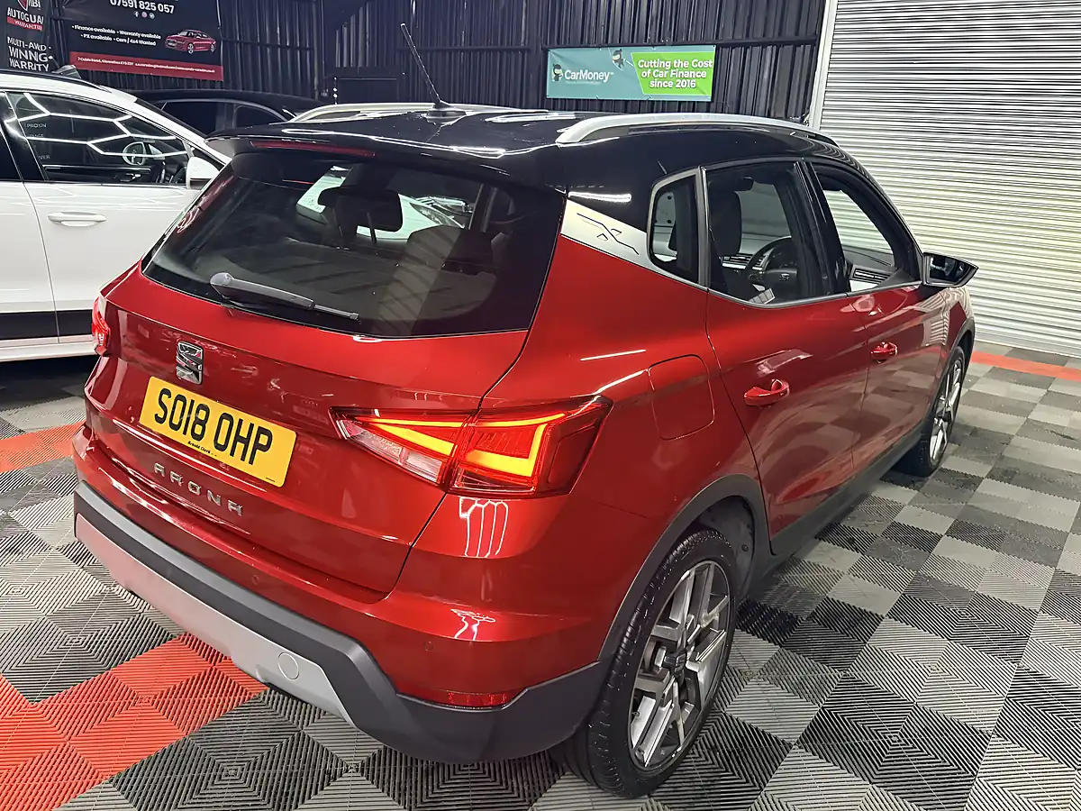 Used 2018 SEAT Arona Xcellence Lux Red - Interior and Exterior details 12