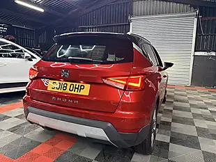 Used 2018 SEAT Arona Xcellence Lux Red - Interior and Exterior details 4
