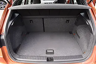 Used 2018 SEAT Arona Xcellence Orange - Interior and Exterior details 11