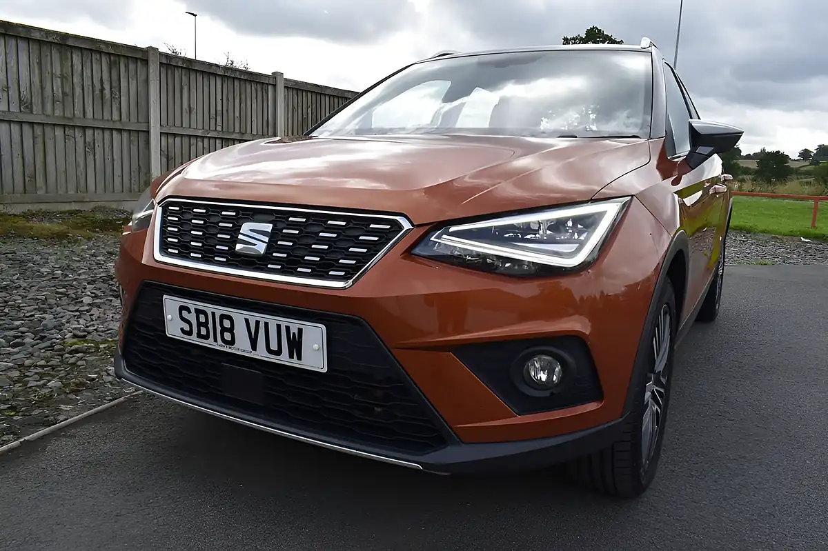 Used 2018 SEAT Arona Xcellence Orange - Interior and Exterior details 18