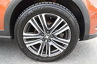 Used 2018 SEAT Arona Xcellence Orange - Interior and Exterior details 4