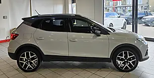 Used 2018 SEAT Arona Xcellence White - Interior and Exterior details 11