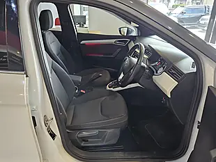 Used 2018 SEAT Arona Xcellence White - Interior and Exterior details 12
