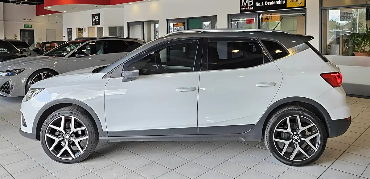 Used 2018 SEAT Arona Xcellence White - Interior and Exterior details 6
