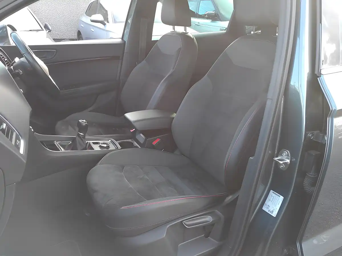 Used 2018 SEAT Ateca Fr Grey - Interior and Exterior details 13