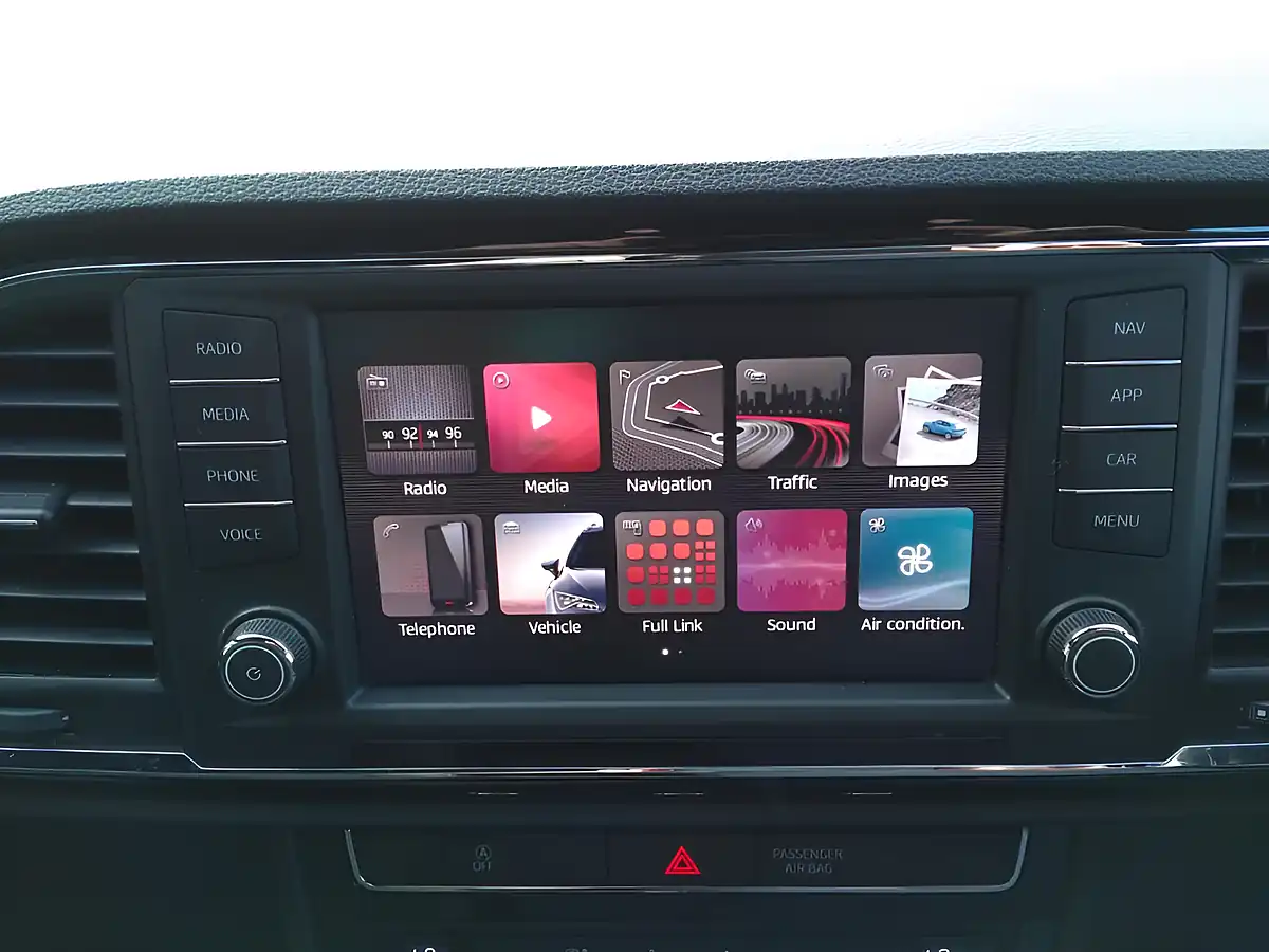 Used 2018 SEAT Ateca Fr Grey - Interior and Exterior details 16