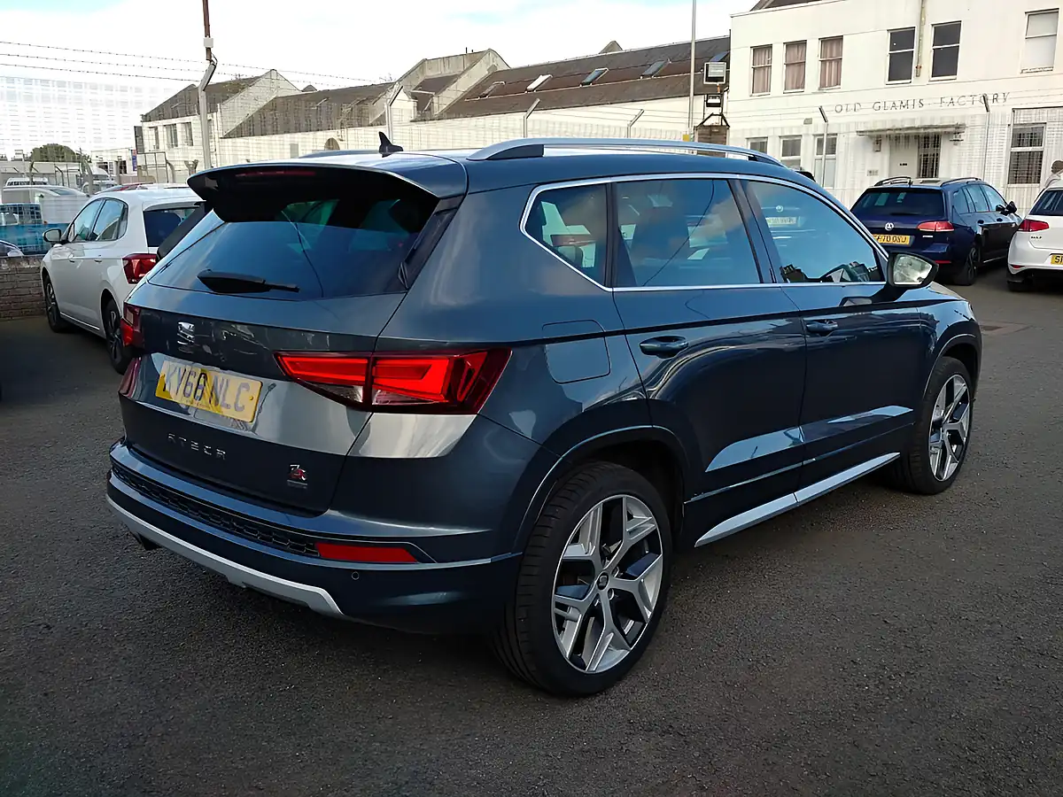 Used 2018 SEAT Ateca Fr Grey - Interior and Exterior details 6