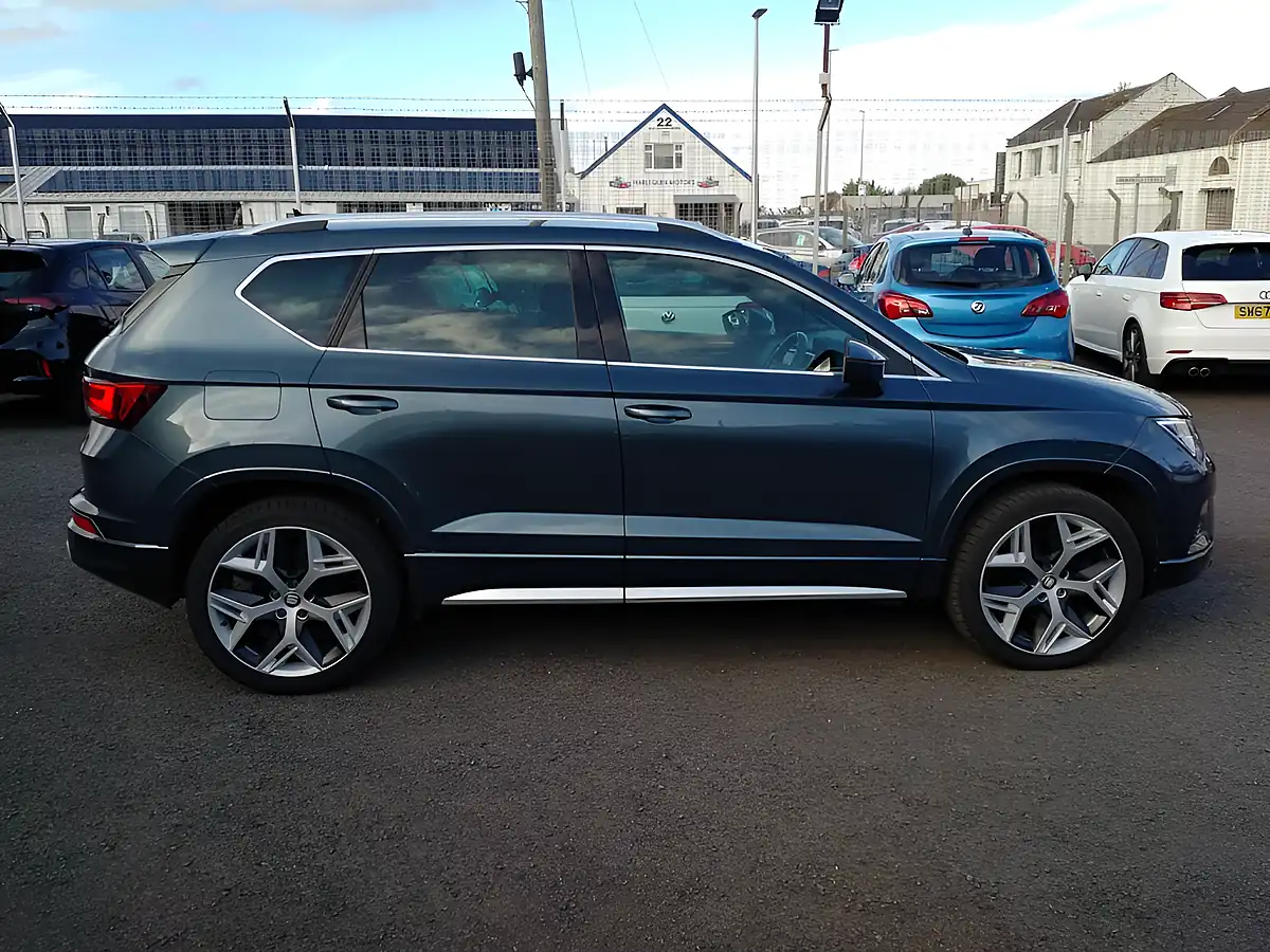 Used 2018 SEAT Ateca Fr Grey - Interior and Exterior details 7