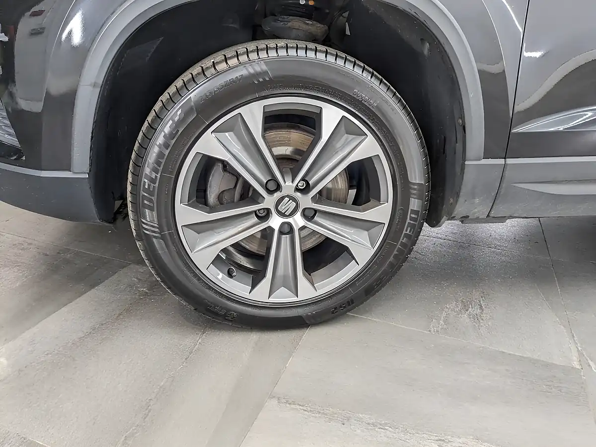 Used 2018 SEAT Ateca Se Black Magic - Interior and Exterior details 6