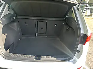 Used 2018 SEAT Ateca Se L White - Interior and Exterior details 12