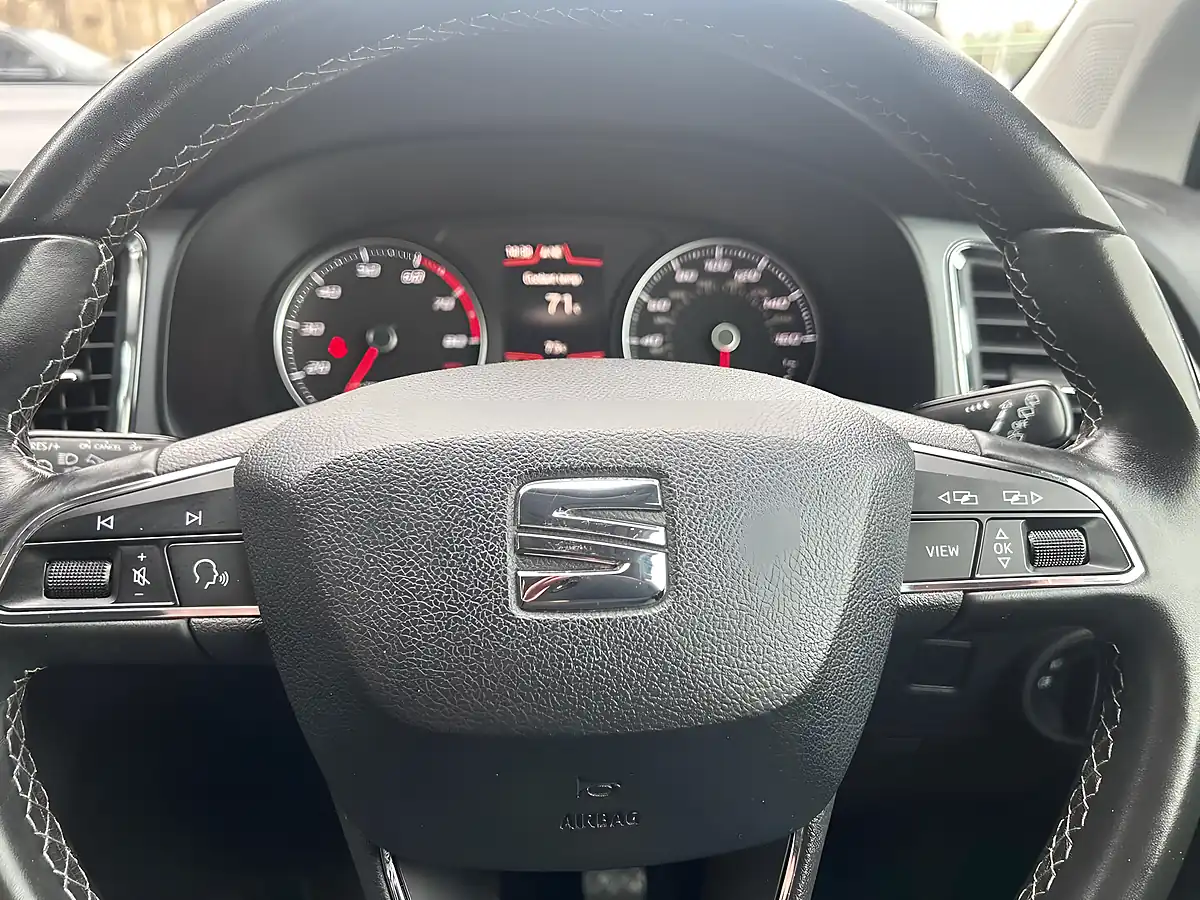 Used 2018 SEAT Ateca Se L White - Interior and Exterior details 19
