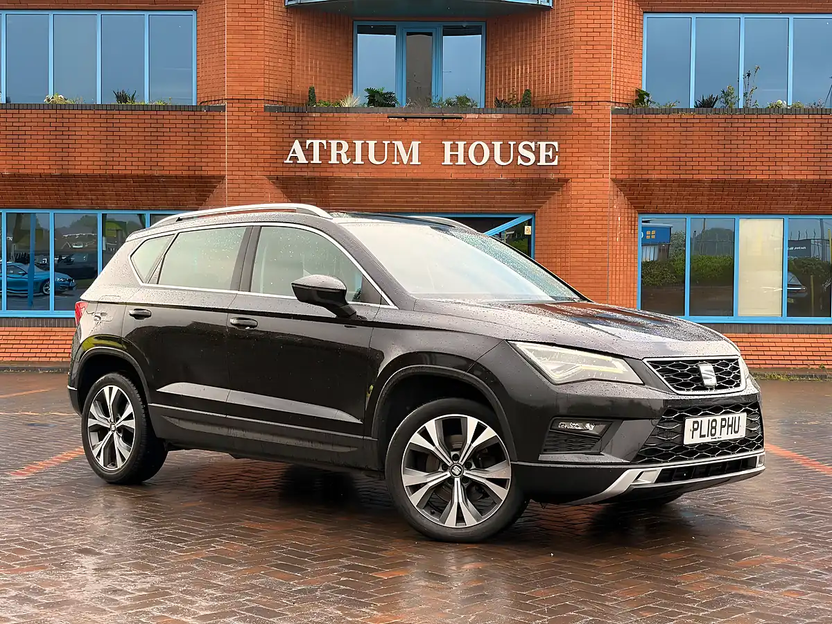 Used 2018 SEAT Ateca Se Technology Black - Front View
