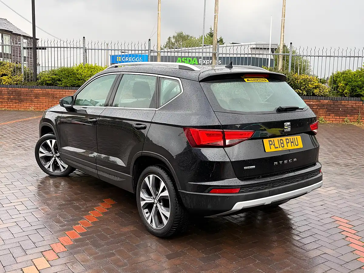 Used 2018 SEAT Ateca Se Technology Black - Interior and Exterior details 10
