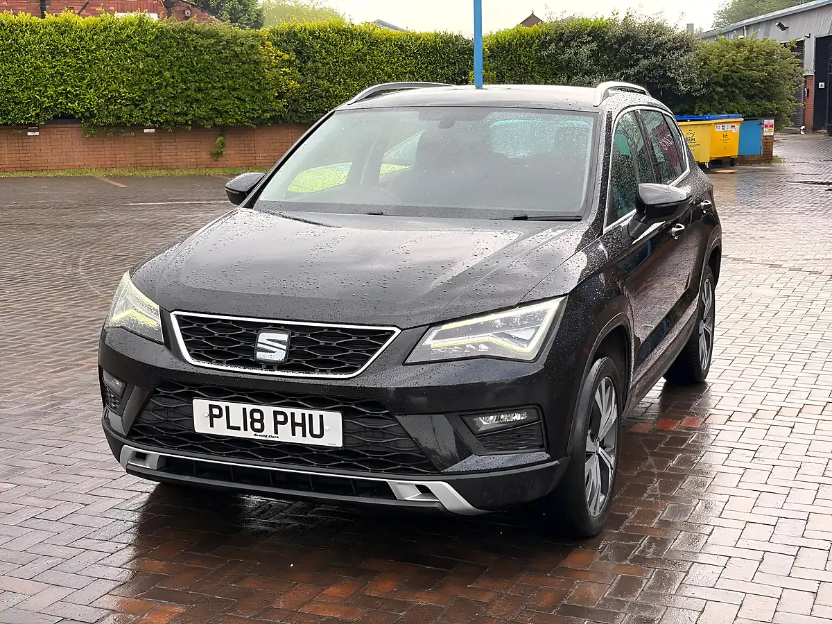 Used 2018 SEAT Ateca Se Technology Black - Interior and Exterior details 11