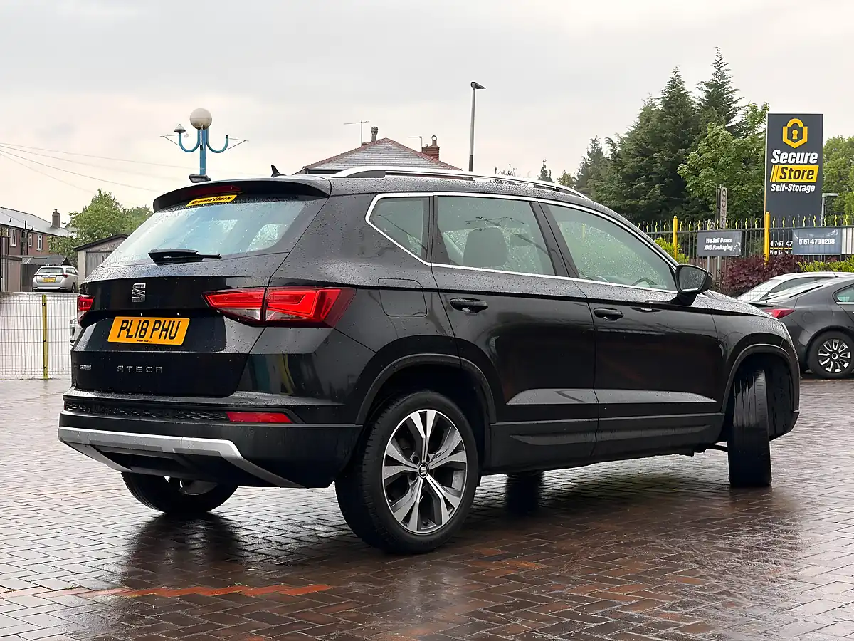 Used 2018 SEAT Ateca Se Technology Black - Interior and Exterior details 3