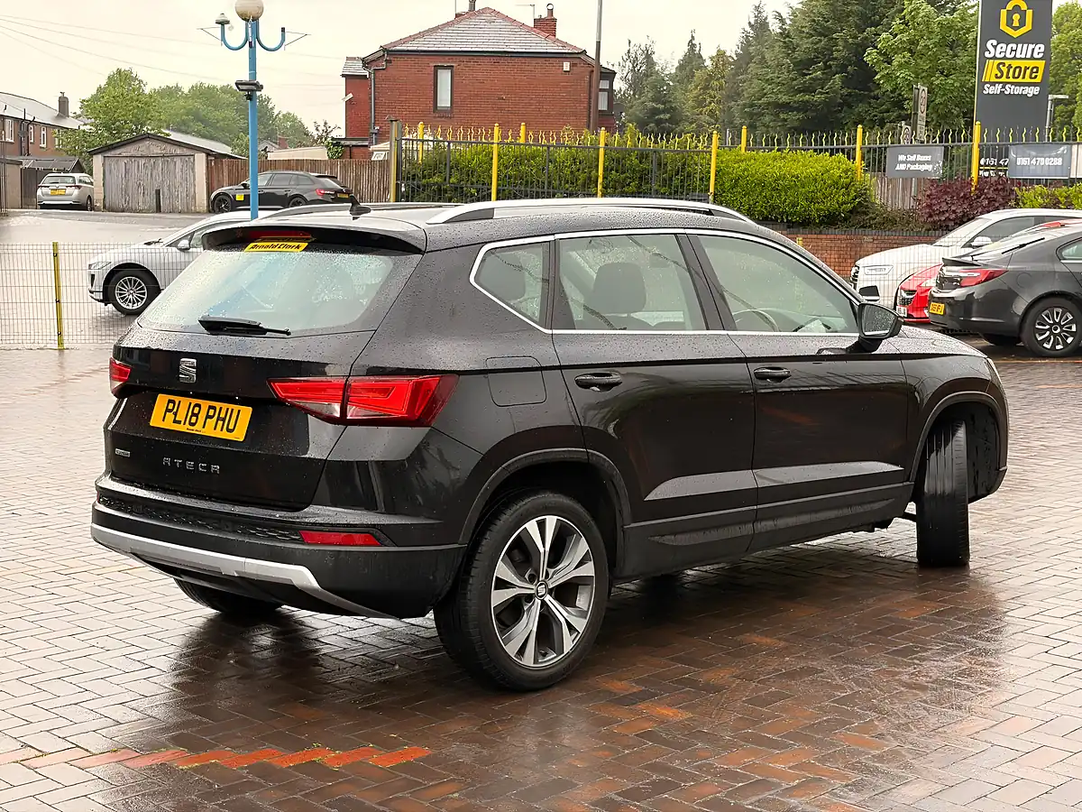Used 2018 SEAT Ateca Se Technology Black - Interior and Exterior details 4