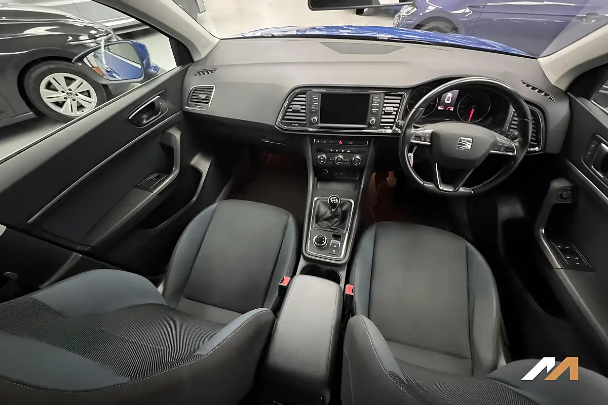 Used 2018 SEAT Ateca Se Technology Blue - Interior and Exterior details 18