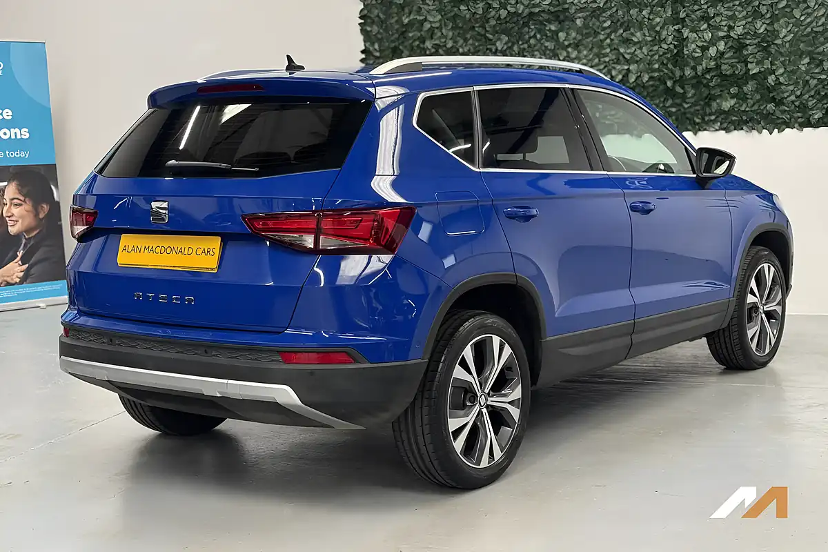 Used 2018 SEAT Ateca Se Technology Blue - Interior and Exterior details 2