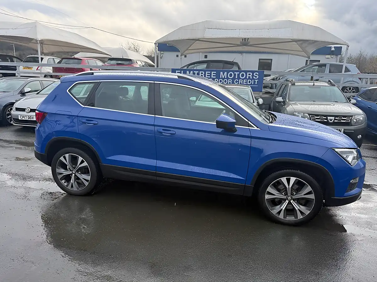 Used 2018 SEAT Ateca Se Technology Blue - Interior and Exterior details 6