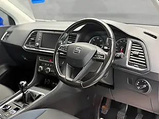 Used 2018 SEAT Ateca Se Technology Blue - Interior and Exterior details 12