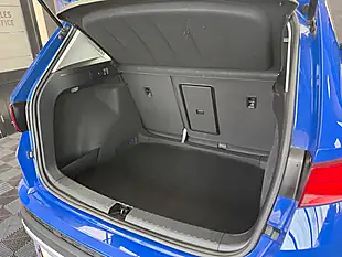 Used 2018 SEAT Ateca Se Technology Blue - Interior and Exterior details 20