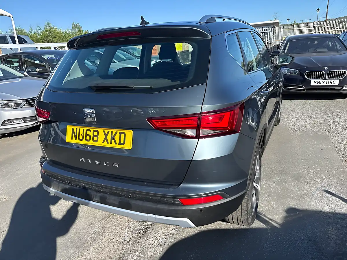 Used 2018 SEAT Ateca Se Technology Grey - Interior and Exterior details 14