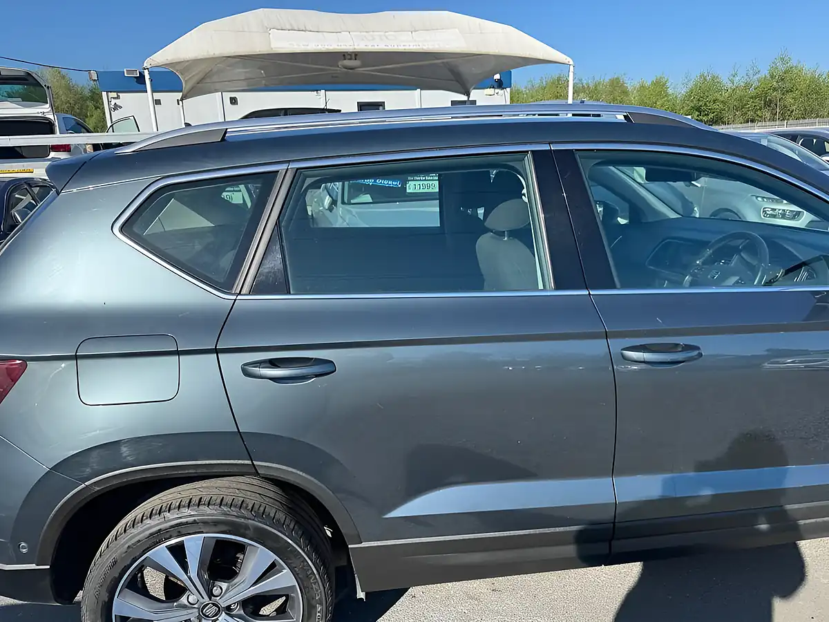 Used 2018 SEAT Ateca Se Technology Grey - Interior and Exterior details 18